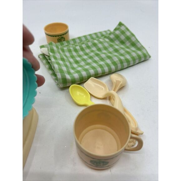 Cabbage Patch Kids Feeding Set 1984 Vintage feeding set, used condition - Picture 6 of 11